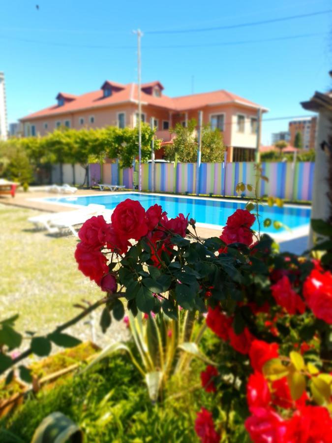 #Home-11 Batumi Ngoại thất bức ảnh