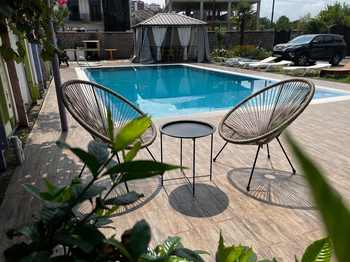 #Home-11 Batumi Ngoại thất bức ảnh