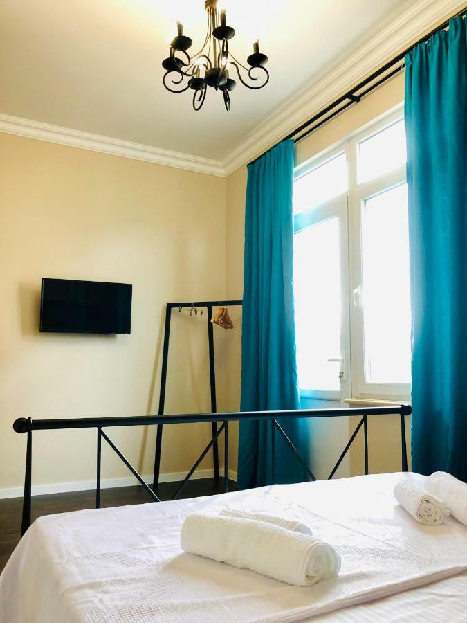 #Home-11 Batumi Ngoại thất bức ảnh
