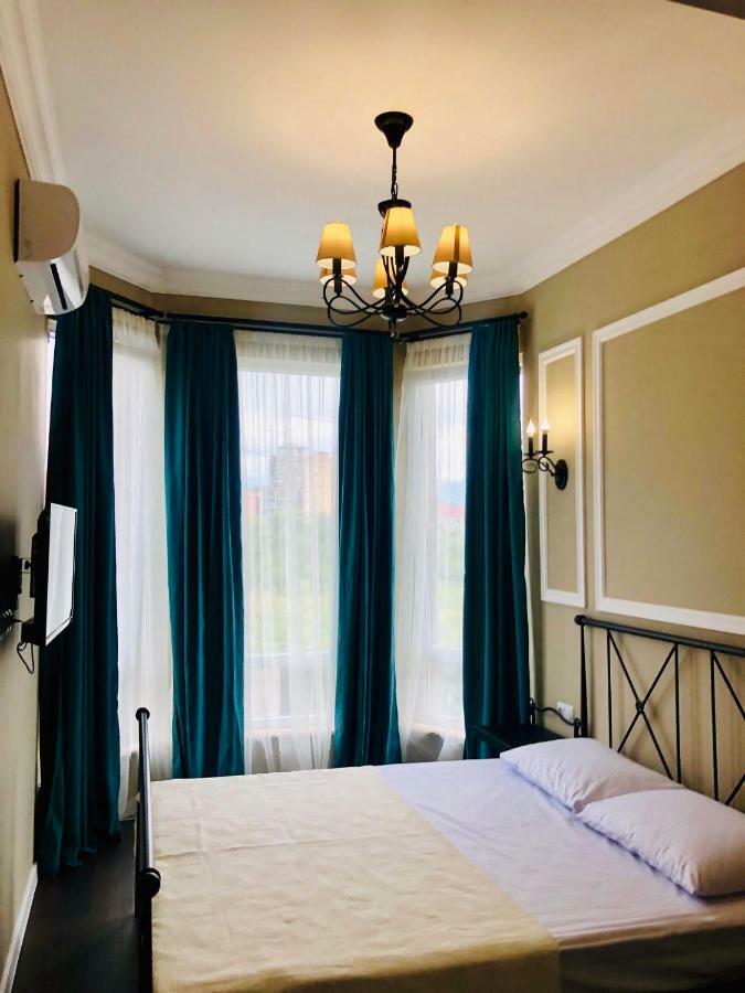 #Home-11 Batumi Ngoại thất bức ảnh