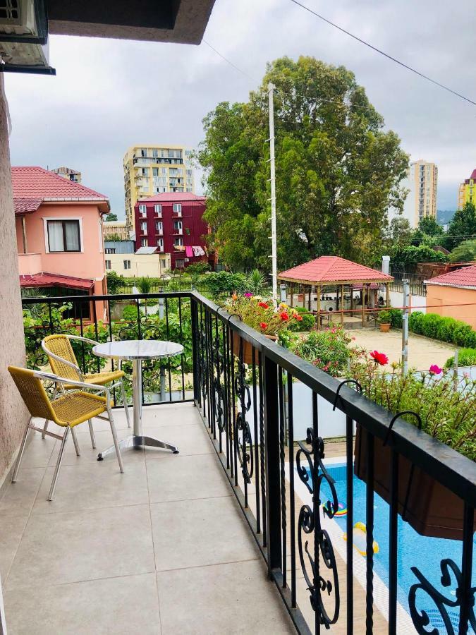 #Home-11 Batumi Ngoại thất bức ảnh