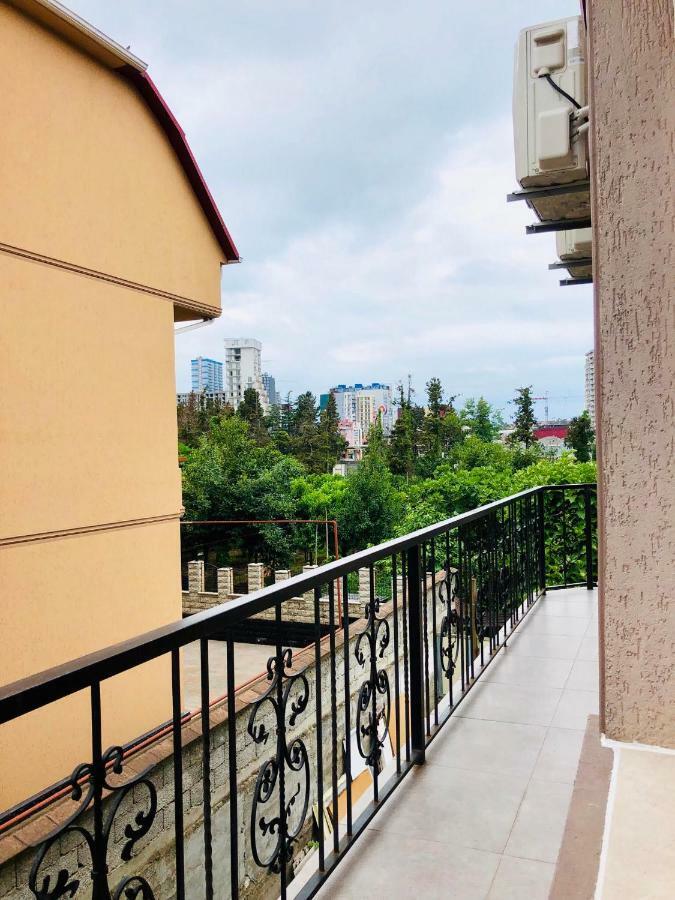 #Home-11 Batumi Ngoại thất bức ảnh