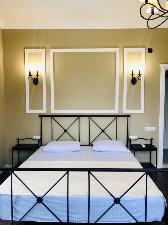 #Home-11 Batumi Ngoại thất bức ảnh