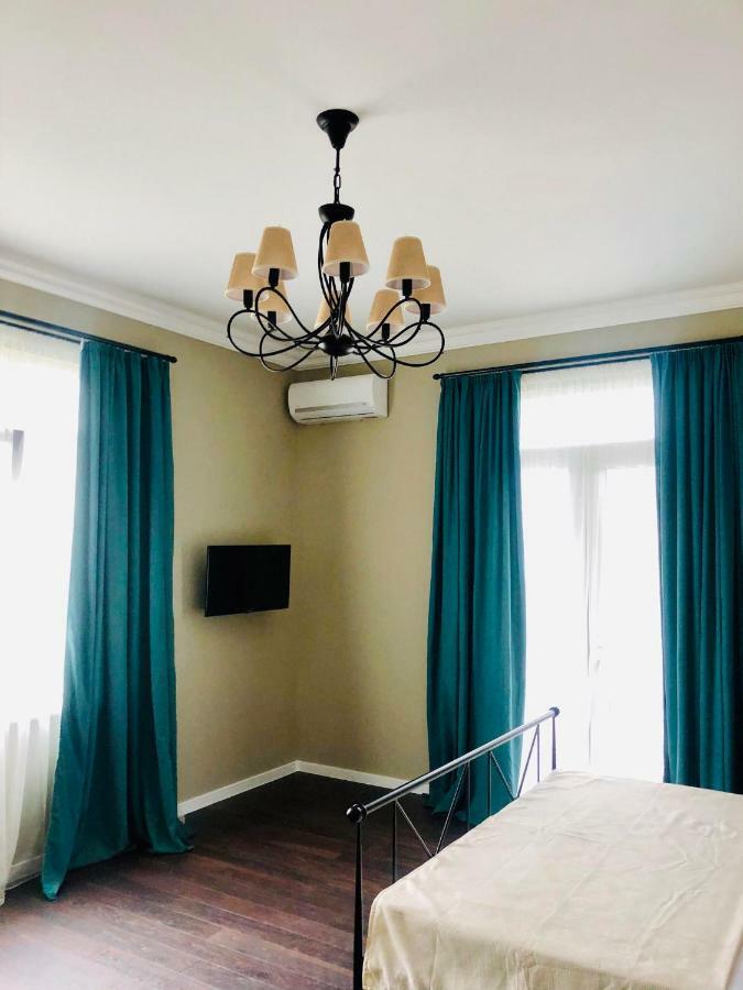 #Home-11 Batumi Ngoại thất bức ảnh