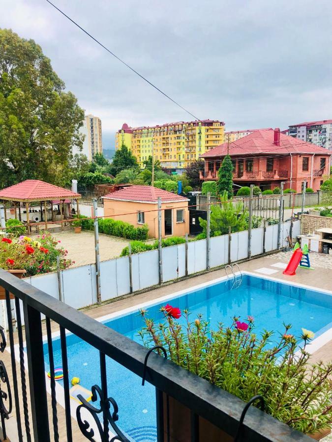 #Home-11 Batumi Ngoại thất bức ảnh