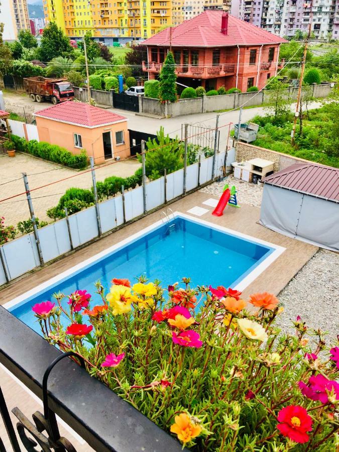 #Home-11 Batumi Ngoại thất bức ảnh