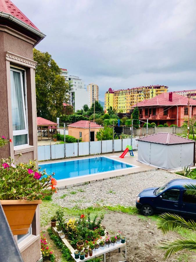 #Home-11 Batumi Ngoại thất bức ảnh