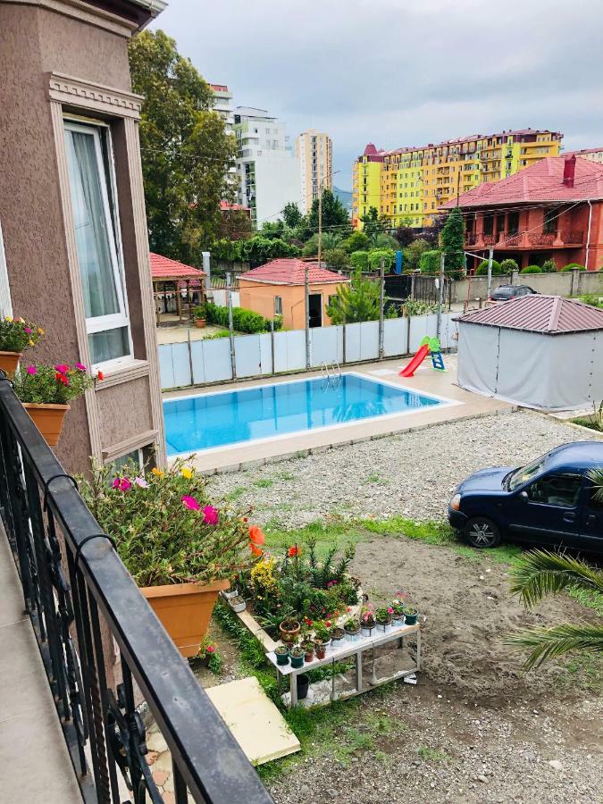 #Home-11 Batumi Ngoại thất bức ảnh