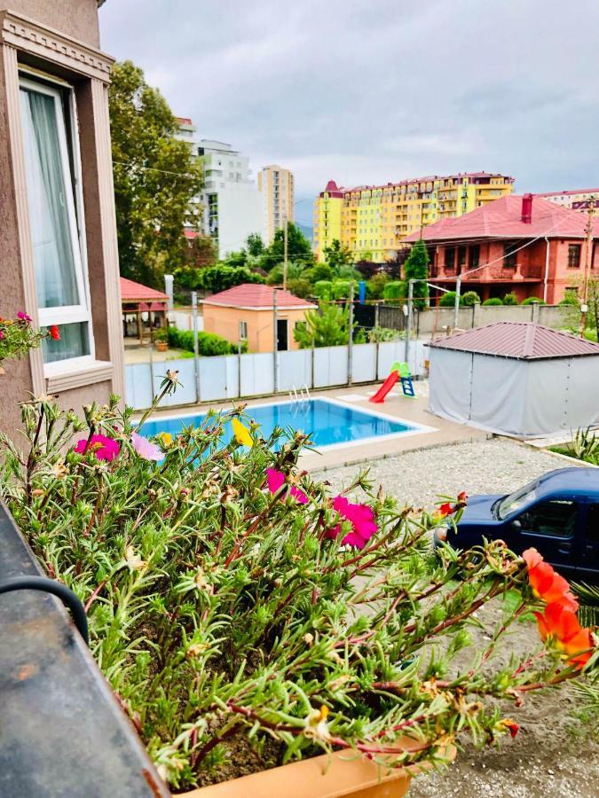 #Home-11 Batumi Ngoại thất bức ảnh