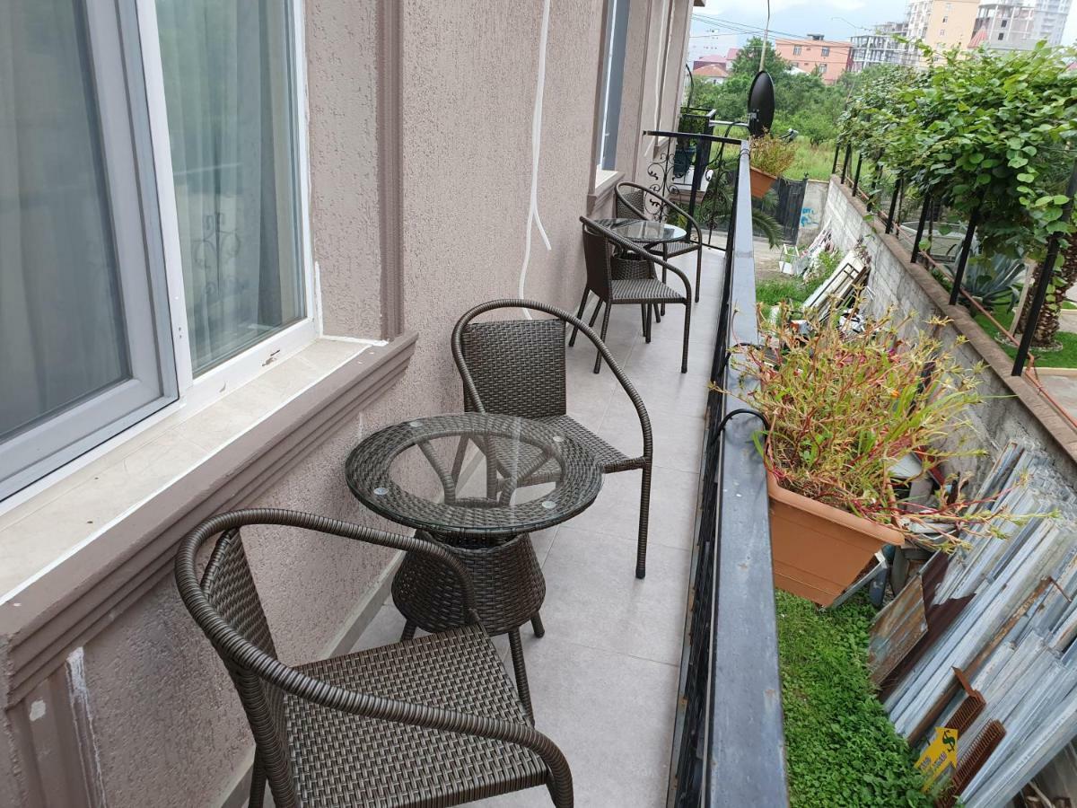 #Home-11 Batumi Ngoại thất bức ảnh
